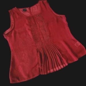 Covington Dark Red and Black  Sleeveless Semi sheer Pleated Top. XL Petite.